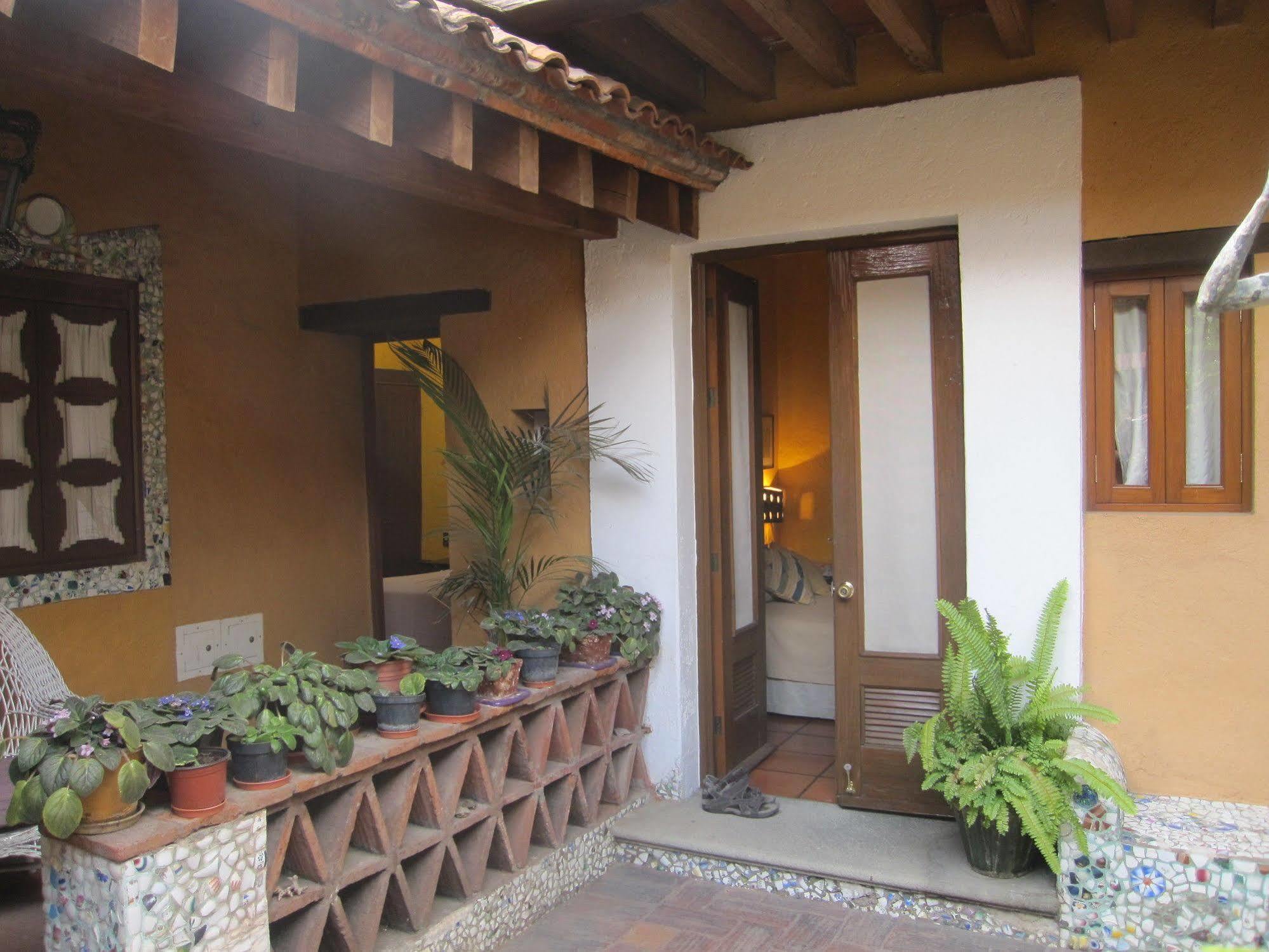 Hotel Azucenas Oaxaca Dış mekan fotoğraf